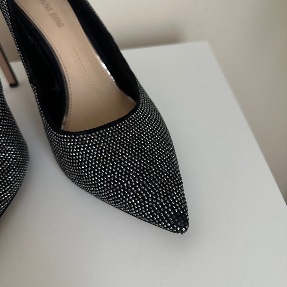 Gianni Bini Black and Silver Heels - Picture 9 of 10